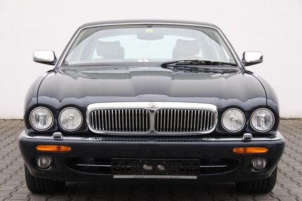 Jaguar Daimler 84.500 km 44.999 &euro; Heppenheim 64646