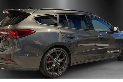 Ford Focus 8.990 km 41.990 &euro; Weinheim 69469