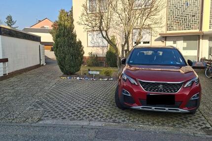 Erdgeschoss Wohnung + vermietete Souterrain Wohnung von Privat 4 zimmer