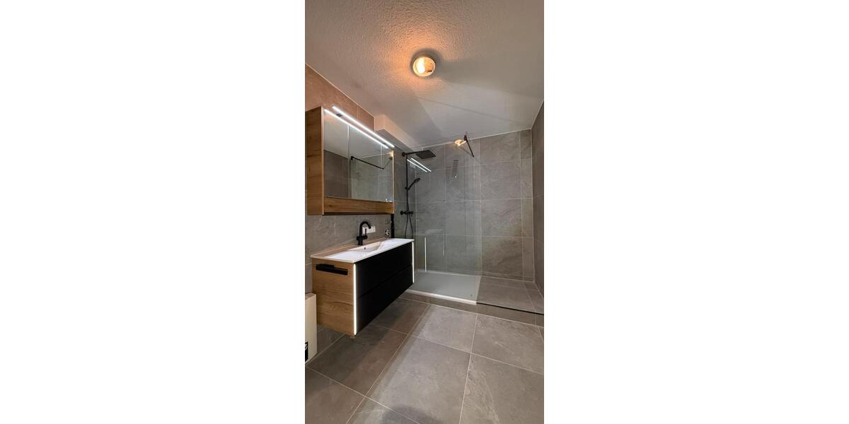 Etagenwohnung Ketsch - 3 Zimmer, 89 m&sup2;, 1.250&euro; | Angebot:25961923