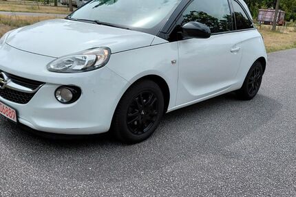 Opel Adam 121.000 km 2.890 &euro; Mannheim 68163