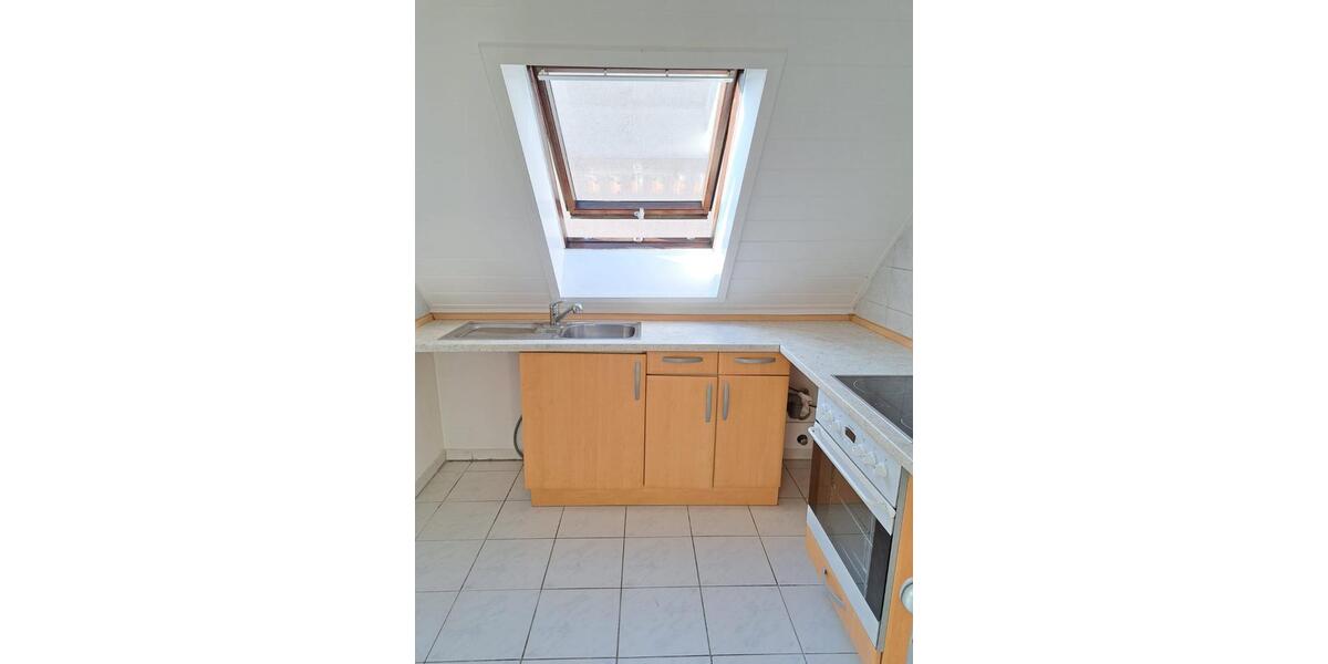 Dachgeschoßwohnung Mannheim Rheinau - 3 Zimmer, 64 m&sup2;, 199.000&euro; | Angebot:19181708