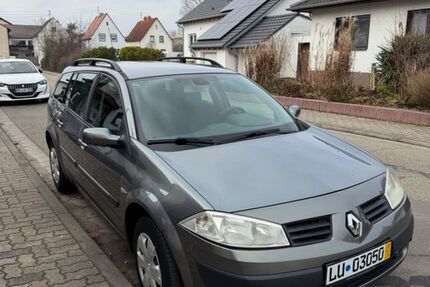 Renault Megane 284.000 km 1.890 &euro; Böhl Iggelheim 67459