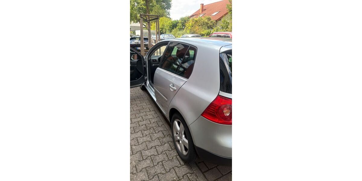VW Golf 118.000 km 3.500 &euro; Heidelberg 69115