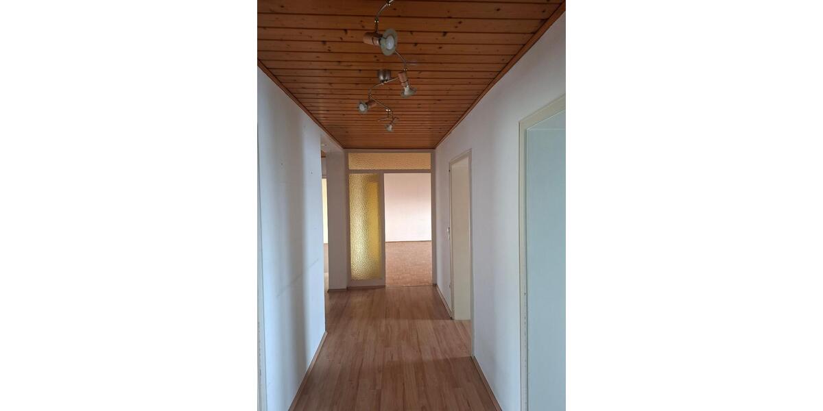 Etagenwohnung Speyer - 4 Zimmer, 115 m&sup2;, 300.000&euro; | Angebot:26605358