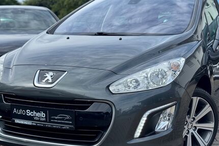 Peugeot 308 154.100 km 6.950 &euro; Forst 76694