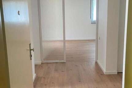 Wohnung Hockenheim - 3.5 Zimmer, 100 m&sup2;, 1.300&euro; | Angebot:26422902