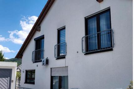 Moderne Doppelhaushälfte – Saniert mit hochwertiger Ausstattung