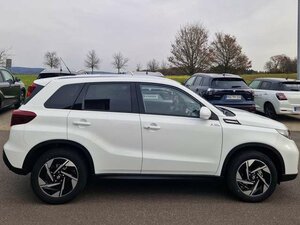 Suzuki Vitara 1.4 Boosterjet Hybrid Allgrip Comfort+ 2.500 km 27.840 &euro; Obrigheim-Asbach 74847