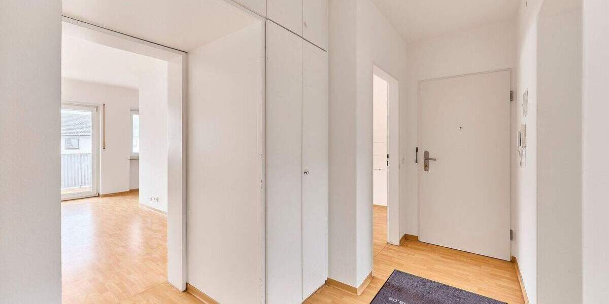 Etagenwohnung Schwetzingen - 3 Zimmer, 76 m&sup2;, 289.000&euro; | Angebot:24974221