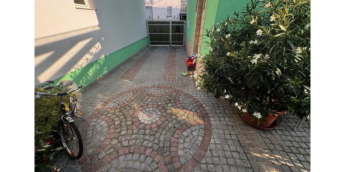 Doppelhaushälfte Neuhofen - 5 Zimmer, 1 m&sup2;, 1.950&euro; | Angebot:26356084