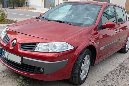 Renault Megane 68.000 km 2.999 &euro; Plankstadt 68723