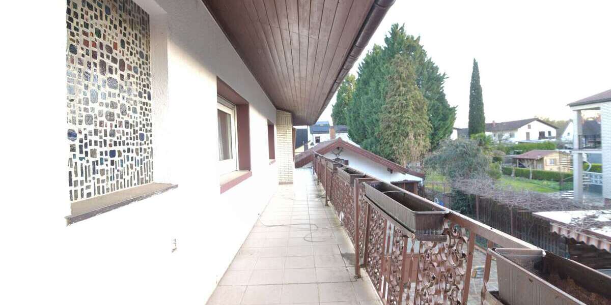 Idyllische DHH mit Sanierungspotential in ruhiger & zentraler Lage Zusätzliches Hinterhaus inkl. - Doppelhaushälfte Ludwigshafen am Rhein | Angebot:25959595