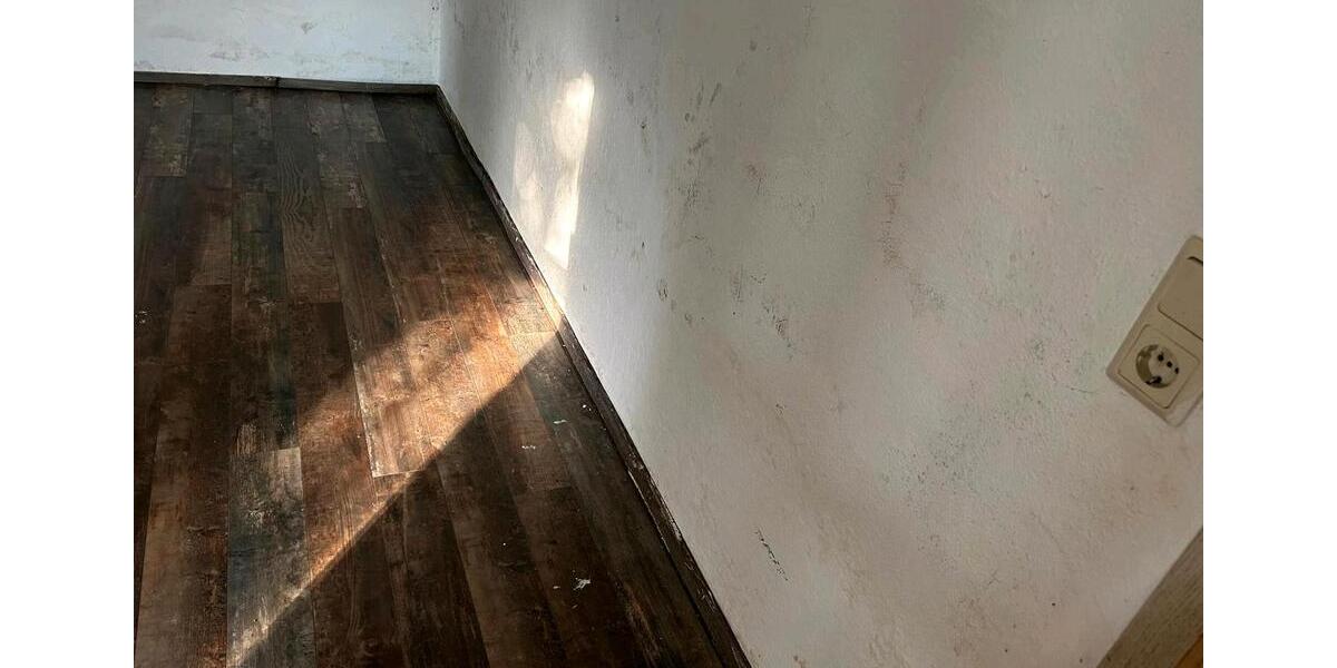 Etagenwohnung Mutterstadt - 3 Zimmer, 85 m&sup2;, 140.000&euro; | Angebot:24624896