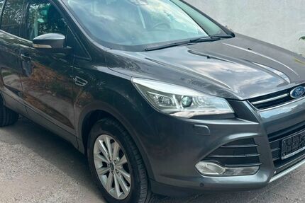 Ford Kuga 158.337 km 7.999 &euro; Viernheim 68519