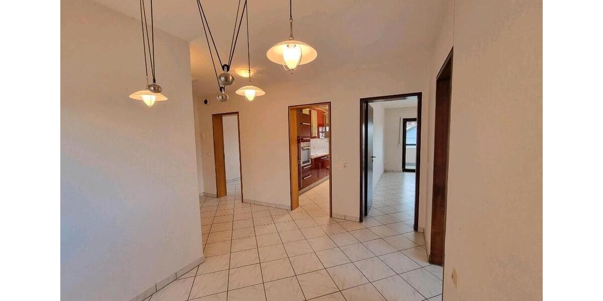 Etagenwohnung Waghäusel - 3.5 Zimmer, 83 m&sup2;, 268.500&euro; | Angebot:26960725