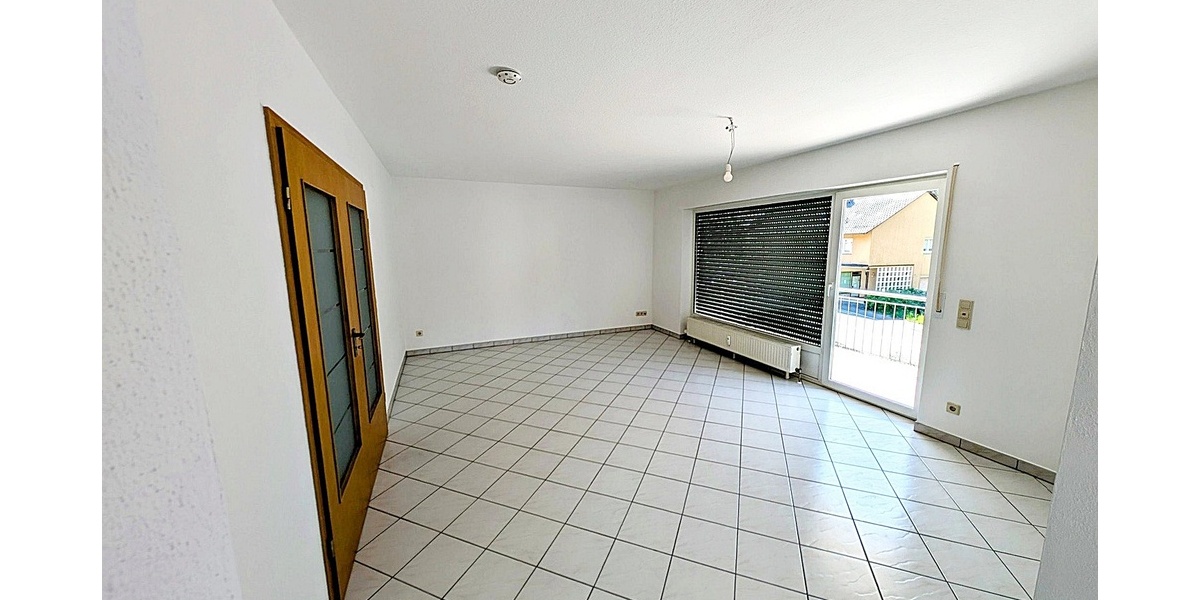 Dreifamilienhaus ohne Renovierungsstau - Mehrfamilienhaus, Wohnhaus Schönau Altneudorf | Angebot:26745399