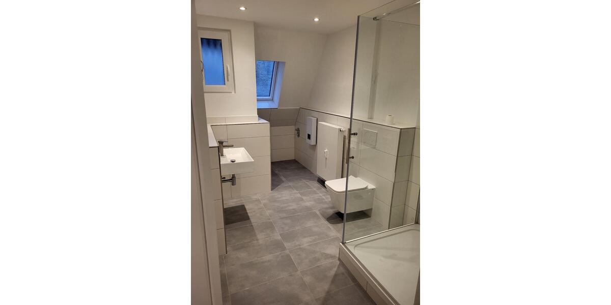 Dachgeschoßwohnung Heidelberg Neuenheim - 1.5 Zimmer, 78 m&sup2;, 875&euro; | Angebot:26348735