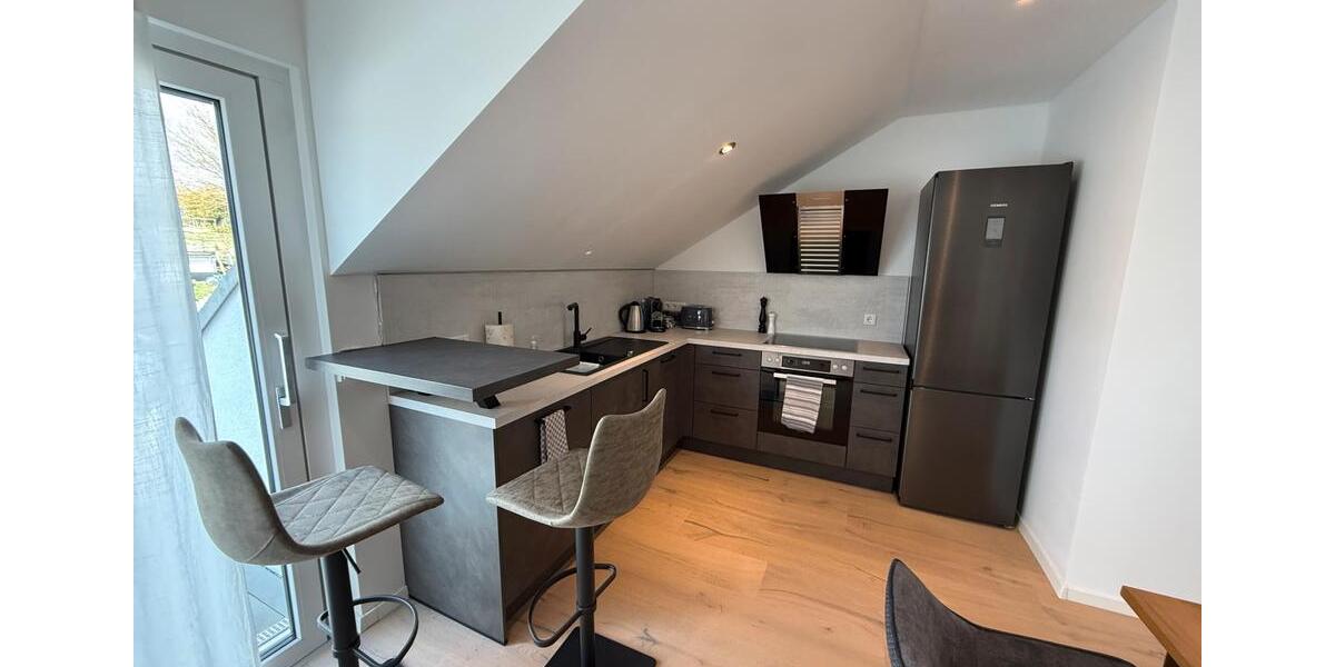 Dachgeschoßwohnung Sinsheim - 3 Zimmer, 87 m&sup2;, 415.000&euro; | Angebot:27119919