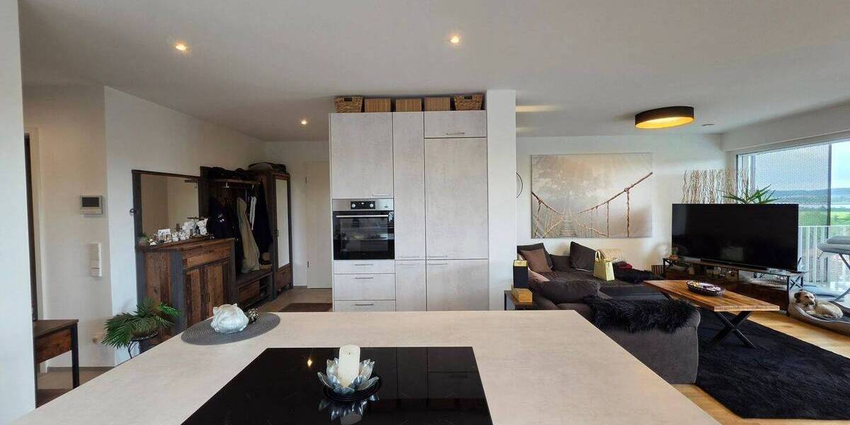 Etagenwohnung Sinsheim Rohrbach - 4 Zimmer, 108 m&sup2;, 1.360&euro; | Angebot:26730489