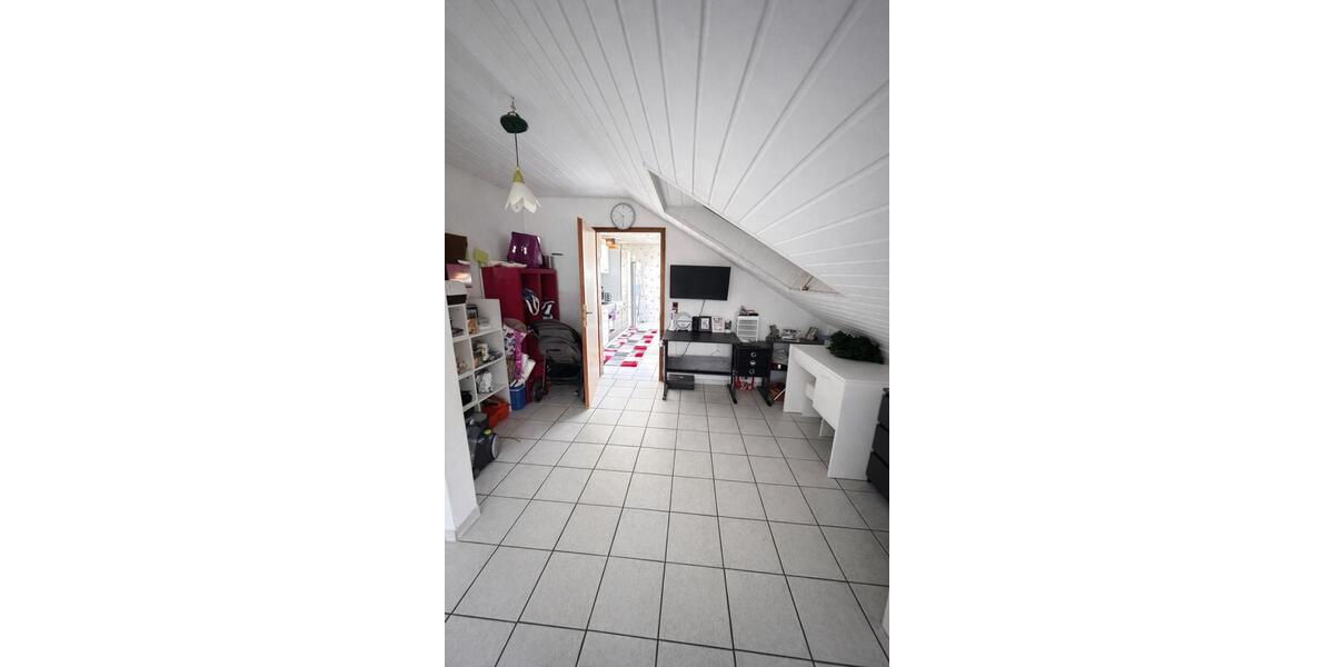 Etagenwohnung Mannheim Neckarstadt-Ost - 4 Zimmer, 102 m&sup2;, 249.999&euro; | Angebot:26521264