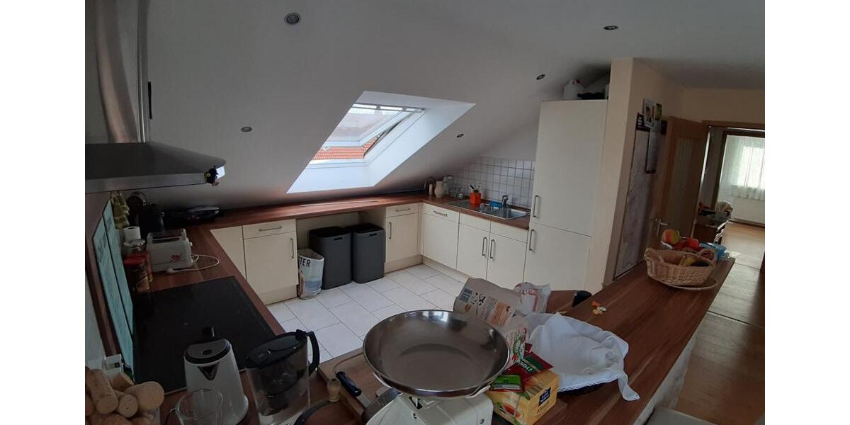 Lichtdurchflutete 3-R-Wohnung v.privat - provisionsfrei 3 zimmer