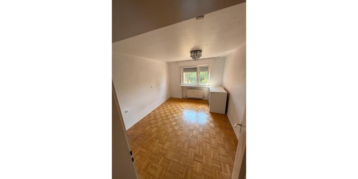 Etagenwohnung Eppelheim - 3.5 Zimmer, 84 m&sup2;, 230.000&euro; | Angebot:27086835