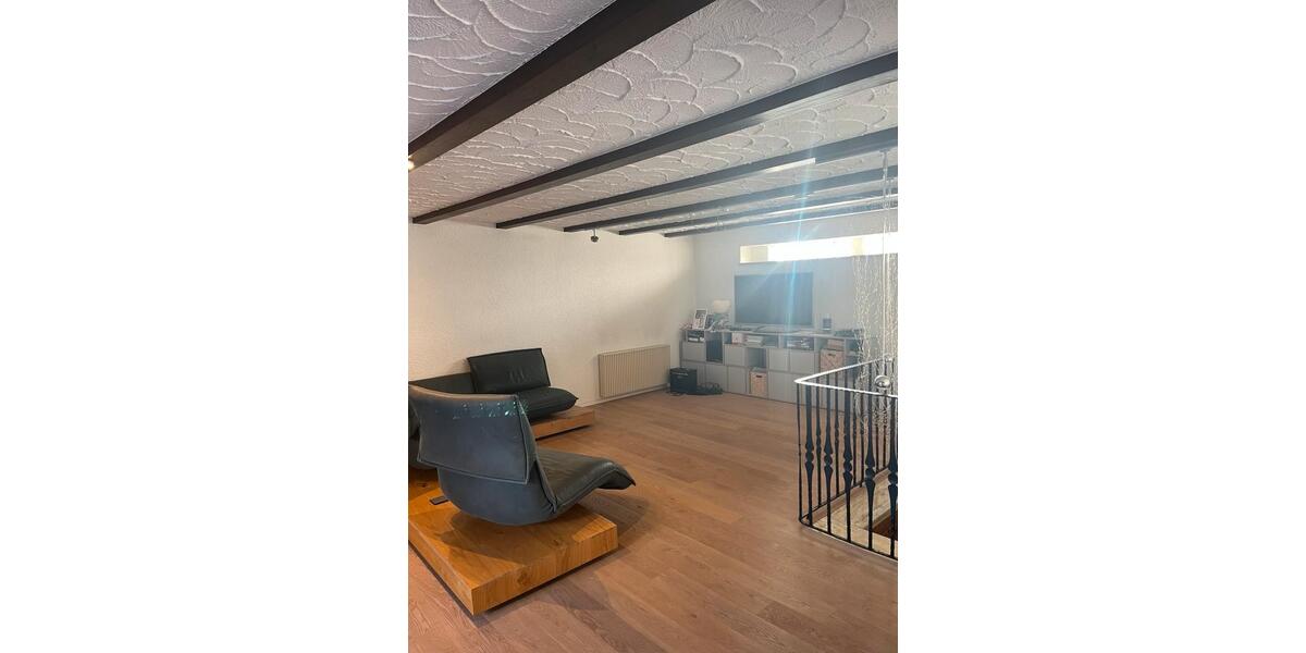 Einfamilienhaus Ludwigshafen am Rhein Ludwigshafen-Oggersheim - 8 Zimmer, 230 m&sup2;, 535.000&euro; | Angebot:24360377