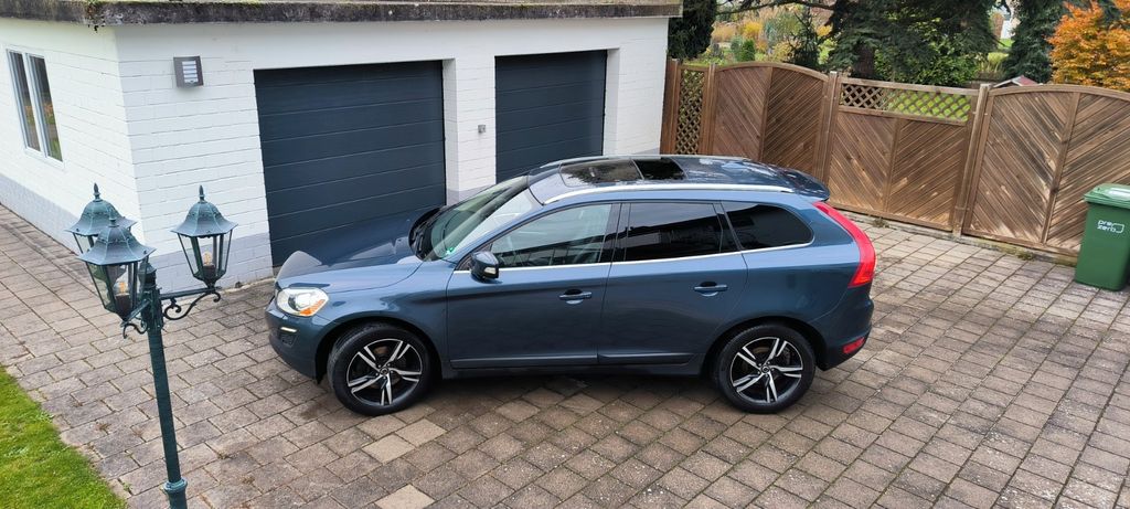 Volvo XC60 232.000 km 10.200 € Waghäusel 68753