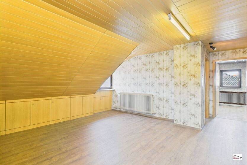 ***Zwei Generationen oder große Familie? 2-Familienhaus mit großem Grundstück in Brühl-Rohrhof***