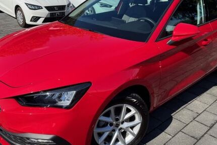 Seat Leon 8.060 km 19.950 &euro; Weinheim 69469