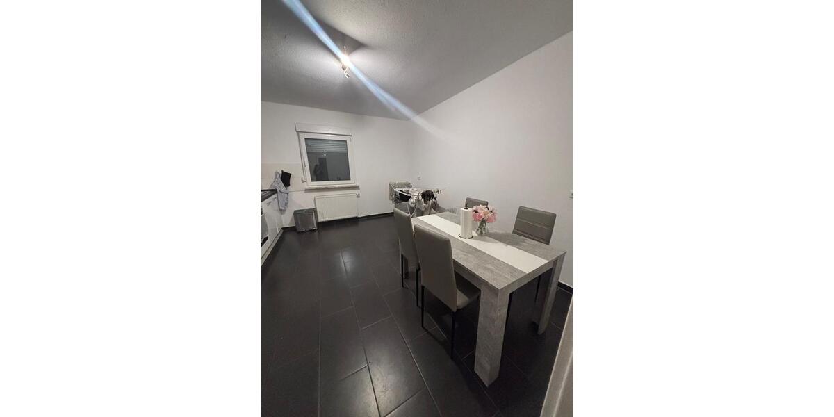 Etagenwohnung Ludwigshafen am Rhein Ludwigshafen-Oggersheim - 1 Zimmer, 60 m&sup2;, 850&euro; | Angebot:26341525