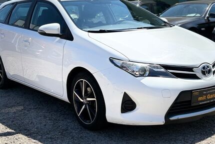 Toyota Auris 154.000 km 6.990 &euro; Ludwigshafen am Rhein 67071