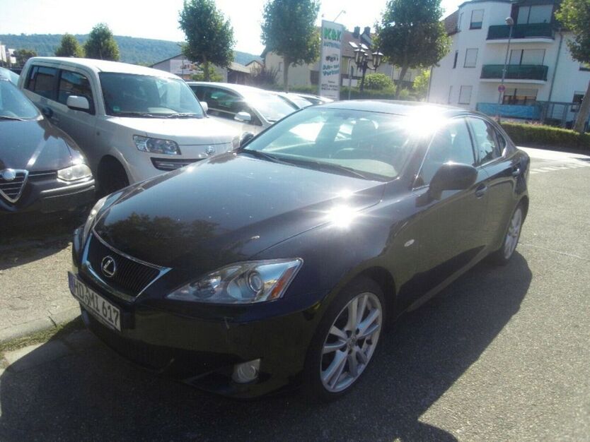 Lexus IS 220 422.114 km 2.988 € Wiesloch 69168