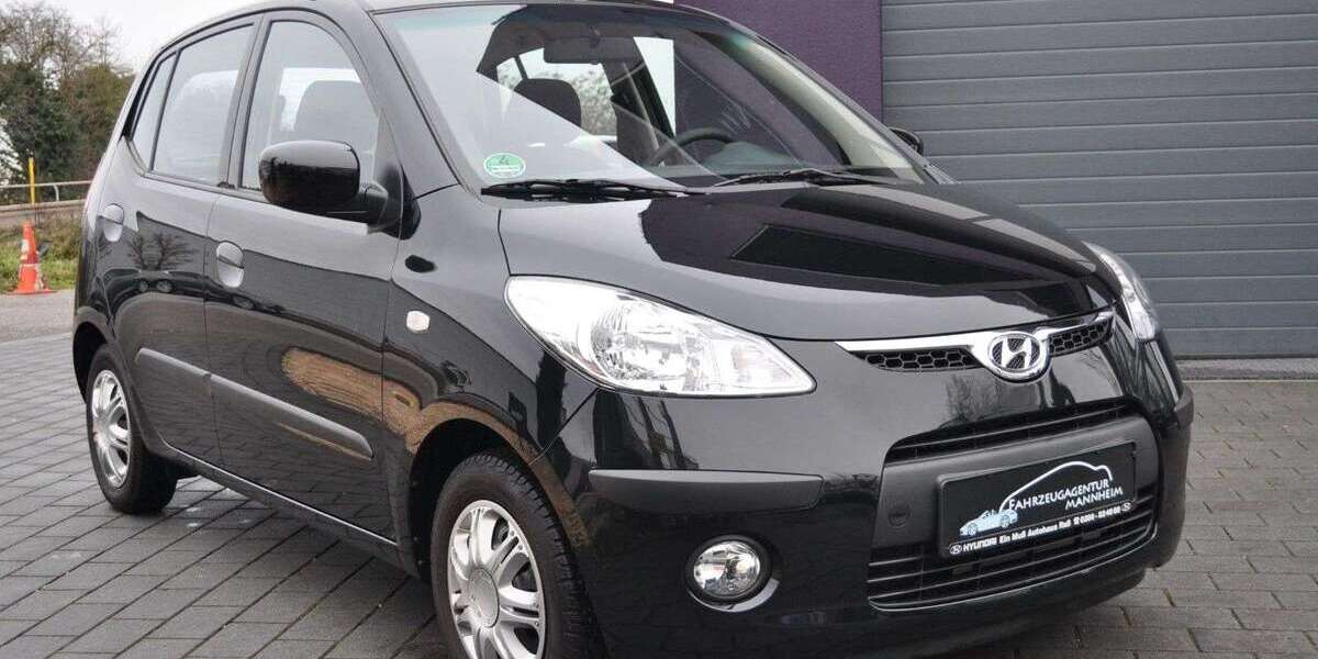 Hyundai i10 15.917 km 8.490 &euro; Mannheim 68305