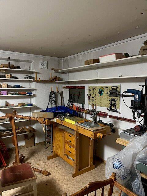 TOP gepflegtes Reihenmittelhaus, voll ausgebaut, 6 Zimmer, Garten, Garage, Stellplatz...