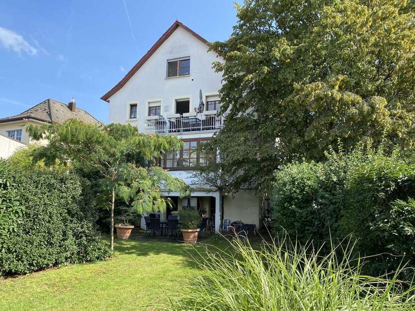 Haus zum Kaufen in Mannheim 790.000 € 290 m²