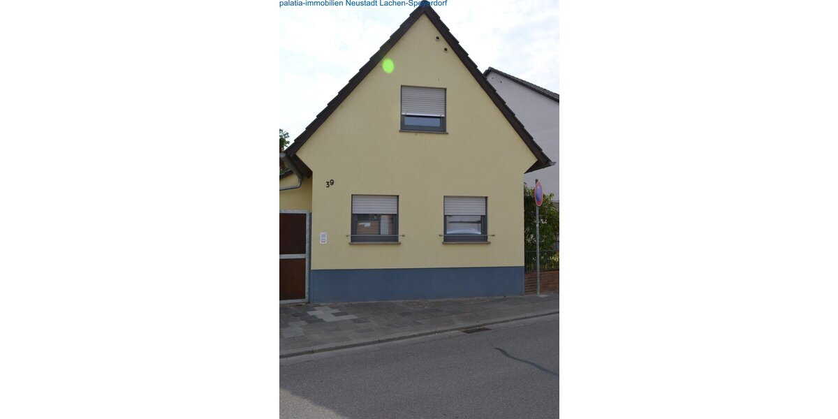Schmuckes, saniertes Einfamilienhaus in guter Lage - Einfamilienhaus Frankenthal (Pfalz) Studernheim | Angebot:27090895