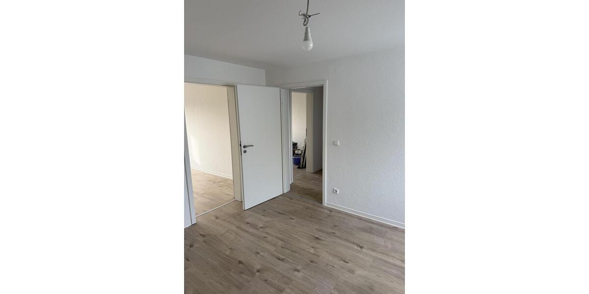 Erstbezug nach Sanierung - 3ZKB Wohnung 3 zimmer