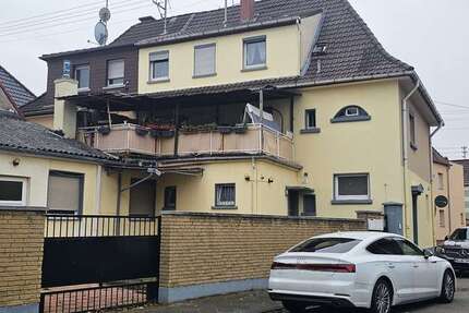 Haus zum Kaufen in Ludwigshafen am Rhein 695.000 € 276 m² 11 zimmer