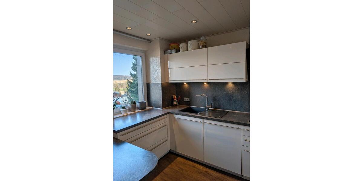 Etagenwohnung Sinsheim - 4.5 Zimmer, 111 m&sup2;, 349.000&euro; | Angebot:25422594