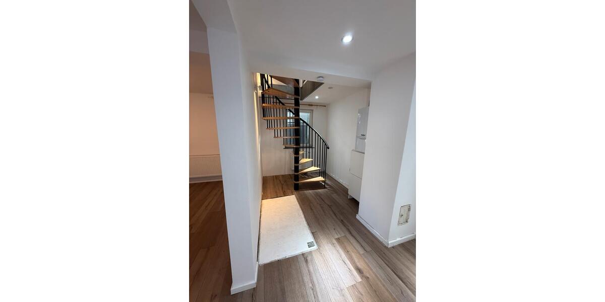 Modernisiertes Haus zur Vermietung in Ludwigshafen Oggersheim 3 zimmer