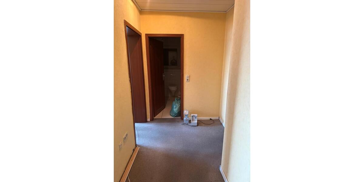 Etagenwohnung Edingen-Neckarhausen Neckarhausen - 3 Zimmer, 80 m&sup2;, 240.000&euro; | Angebot:27154148
