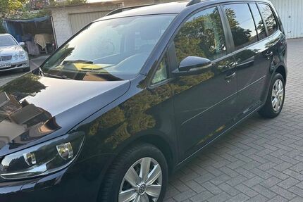 VW Touran 182.000 km 6.950 &euro; Ludwigshafen 67059