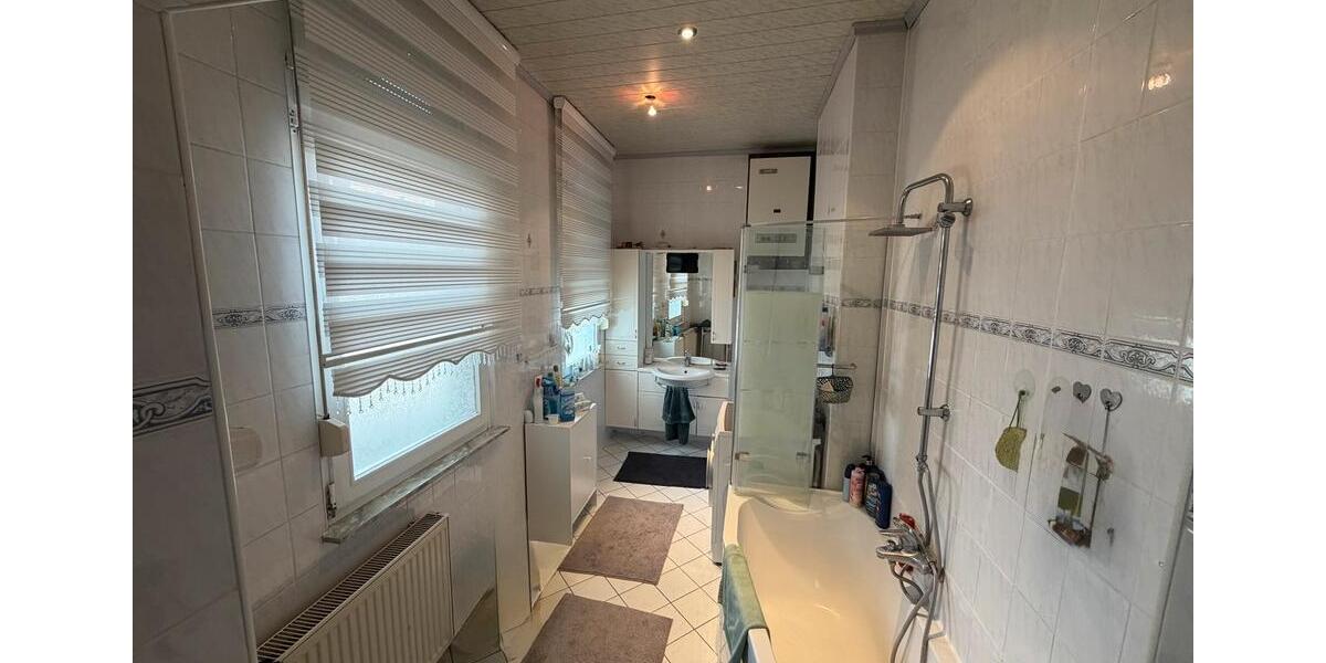 Etagenwohnung Frankenthal (Pfalz) - 5 Zimmer, 170 m&sup2;, 320.000&euro; | Angebot:26912421