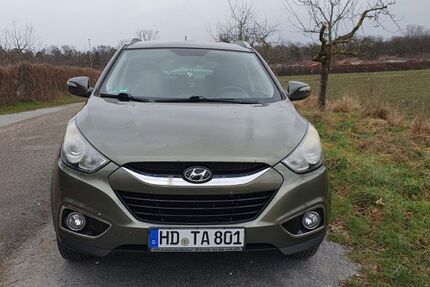 Hyundai TUCSON 283.000 km 5.500 &euro; Walldorf 69190