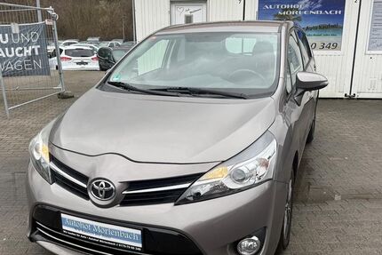 Toyota Verso 142.000 km 7.999 &euro; Mörlenbach 69509