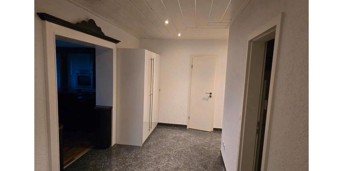 Etagenwohnung Wiesloch - 3.5 Zimmer, 90 m&sup2;, 240.000&euro; | Angebot:25756256