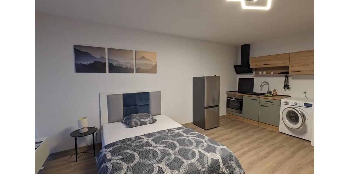 Voll möblierte 1-Zimmer-Wohnung mit Balkon, Stellplatz 1 zimmer