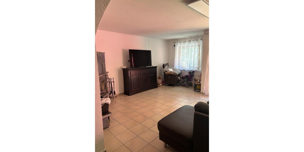 Doppelhaushälfte Obrigheim - 6 Zimmer, 157 m&sup2;, 380.000&euro; | Angebot:26876437